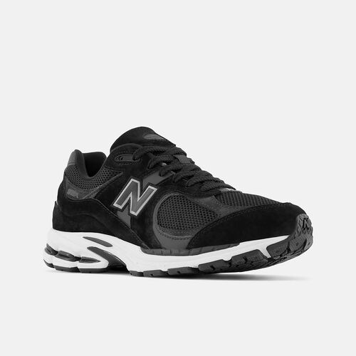 	Zapatillas New Balance Negras 2002R 38