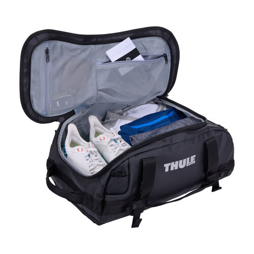 Bolsa de Viaje Negra Thule Chasm Duffel 30L Resistente y Repelente al Agua 